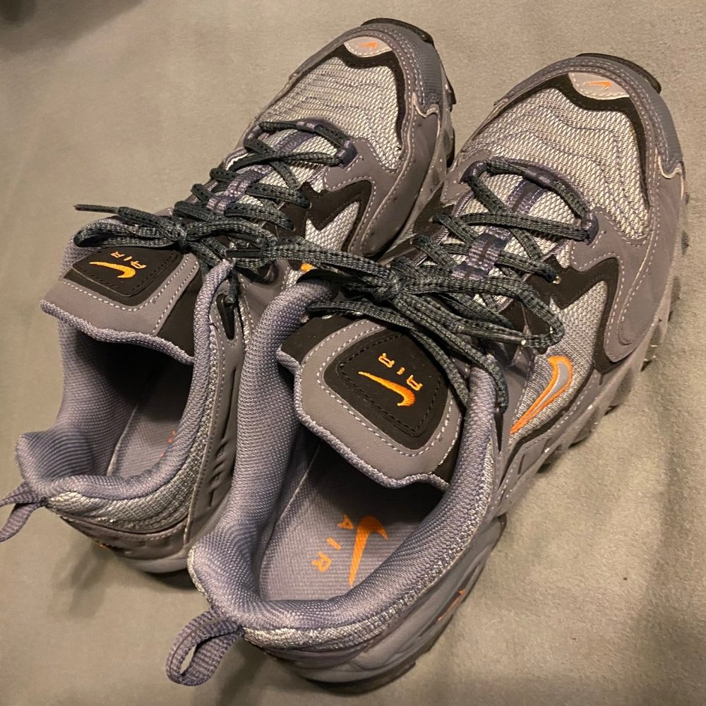 Nike Air ACG Cross Trainers, Size 11 Men's Shoes